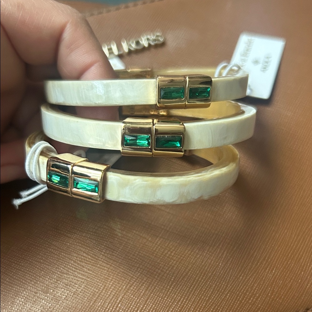 Elegant Cream and Gold Bangle Set with Green Accents